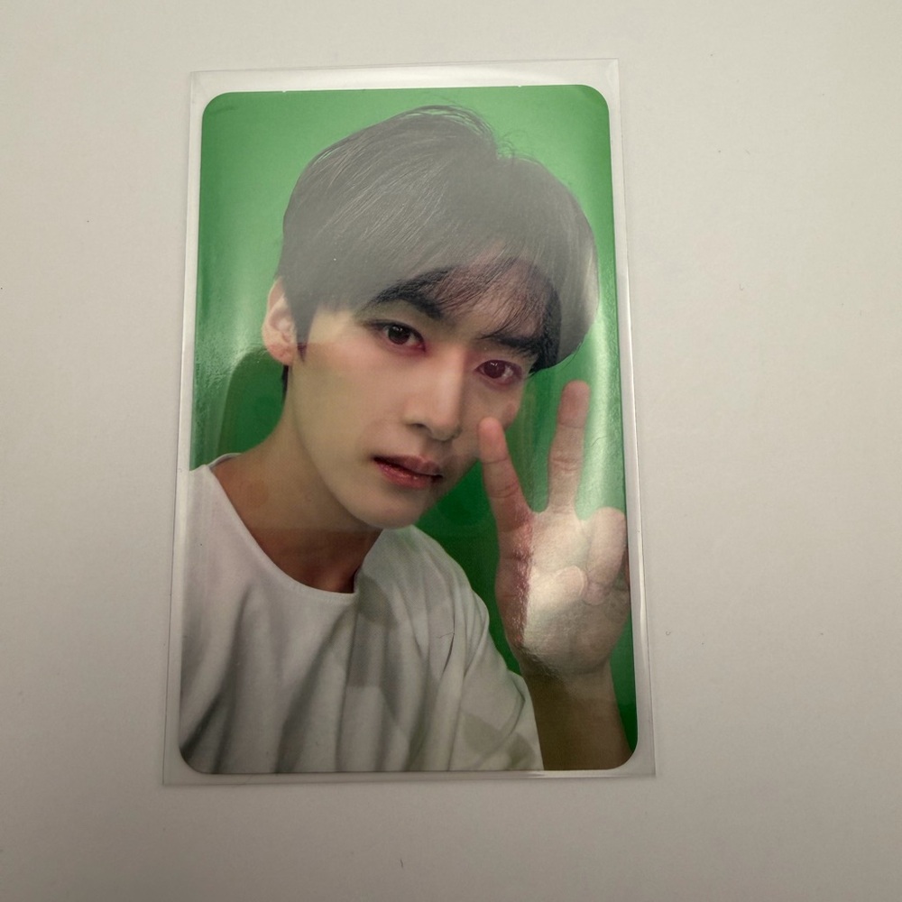 STRAY KIDS Lee Know ATE Photocard